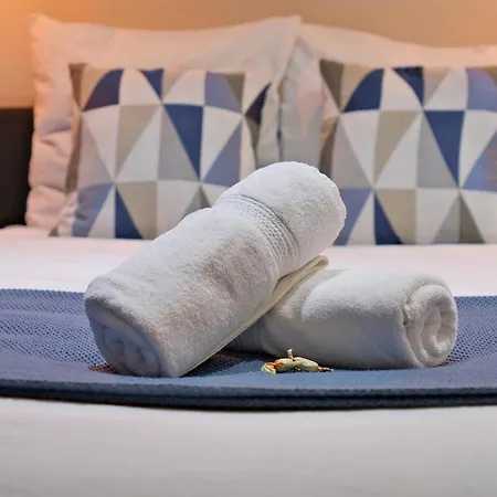 La Porte De Mars - Air Conditioning ランス