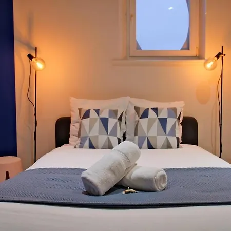 La Porte De Mars - Air Conditioning * Reims